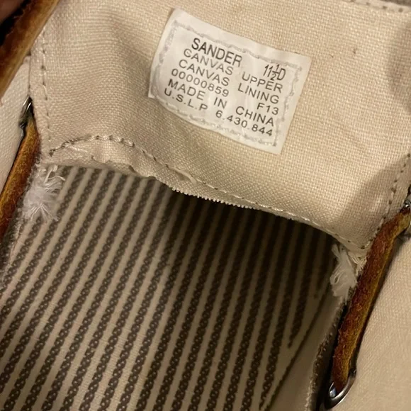 Polo By Ralph Lauren shoe size 11 1/2. Please check all picture of condition. - Picture 14 of 17